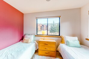 3 Schlafzimmer, Bügeleisen/Bügelbrett, Internetzugang, Bettwäsche