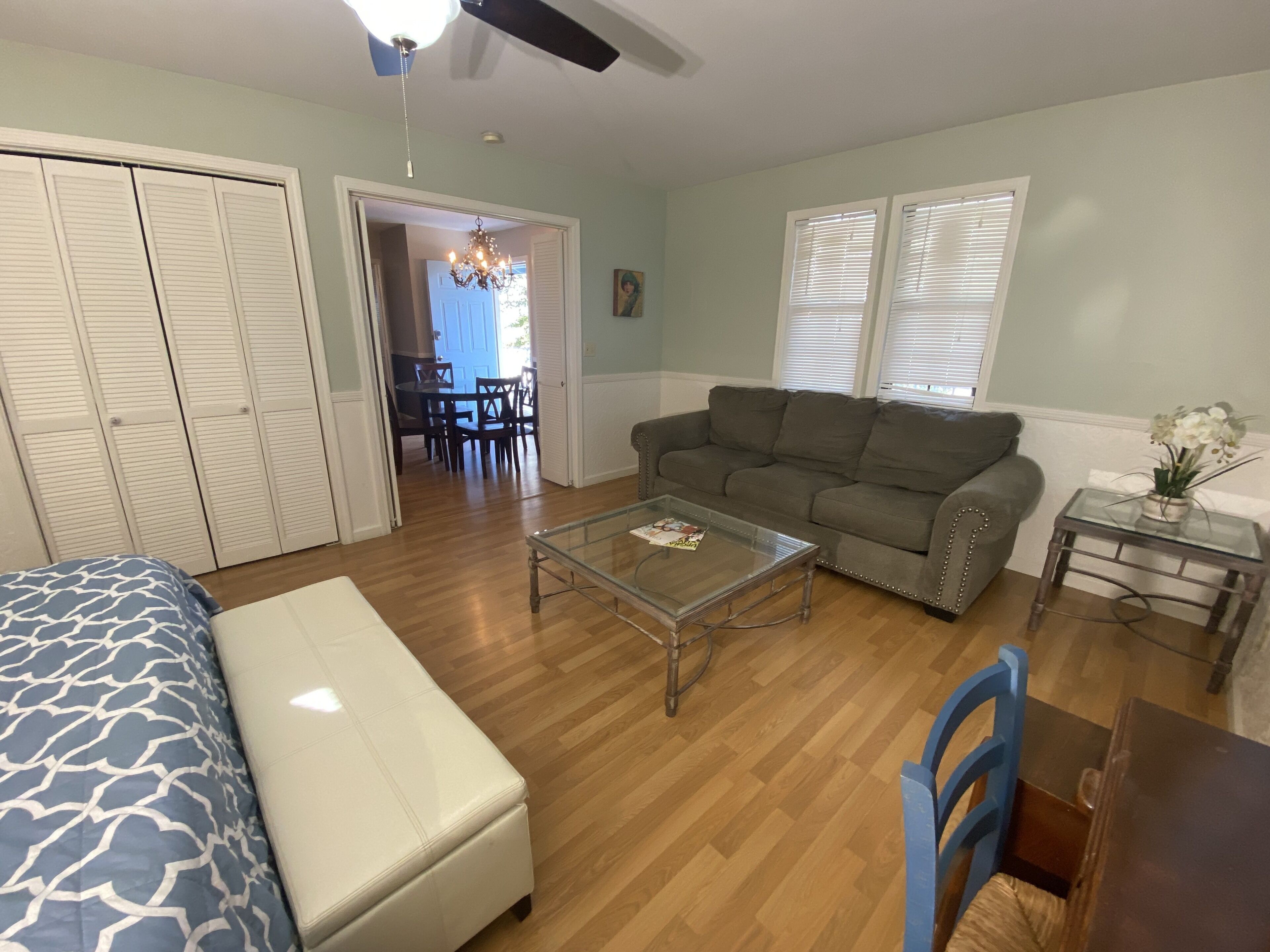 Large family suite sleeps 6! 