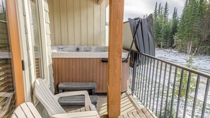 Kondominium, 2 kamar tidur | Bathtub spa outdoor