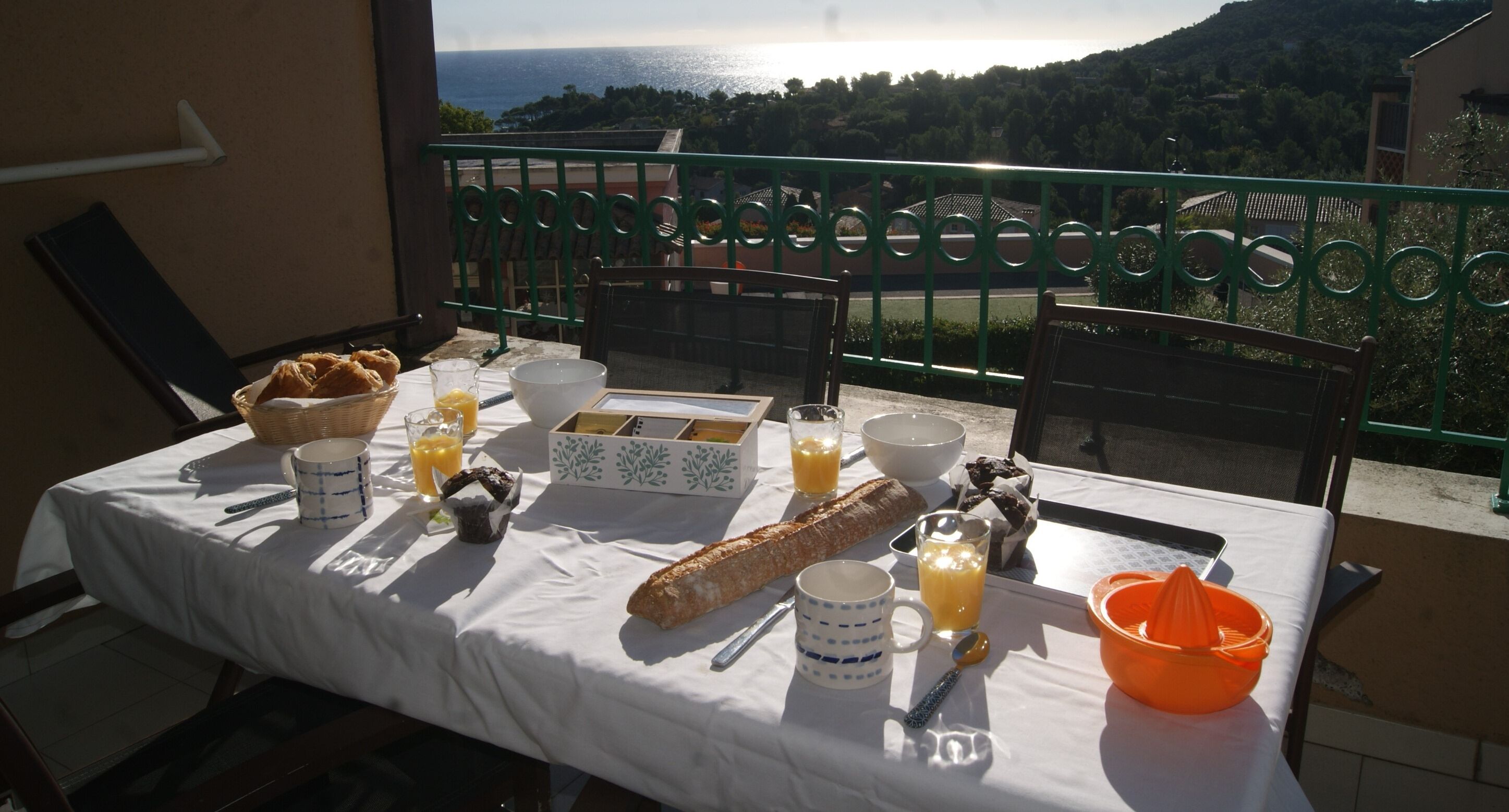 Location "Vue MER et Estérel", piscines, parking,wifi, Cap Estérel Saint Raphaël