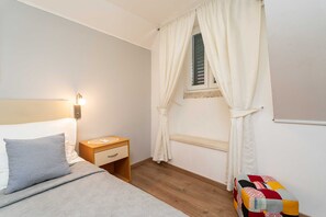 Apartment (Two Bedroom Apartment) | 2 Schlafzimmer, Bügeleisen/Bügelbrett, Babybetten