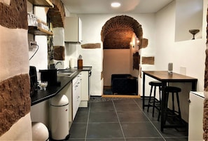 Private kitchen - Luxury Apartment COLLOSEUM in the City (Freiburg im Breisgau)