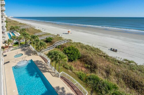 Spacious Luxury Oceanfront 4 Bedroom 4 Bath - Crescent Shores North Myrtle Beach