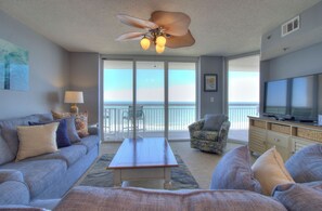 TV - Spacious Luxury Oceanfront 4 Bedroom 4 Bath - Crescent Shores North Myrtle Beach (North Myrtle Beach)