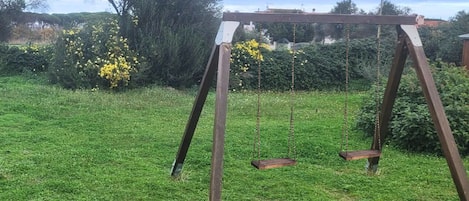 Utendørs lekeområde for barn