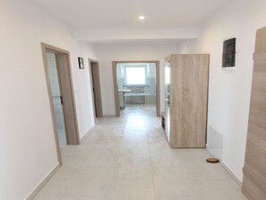 المنشأة من الدا�خل