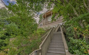 Property grounds - Brigadoon - Lake Lure Lakefront, Incredible Views! (Lake Lure)