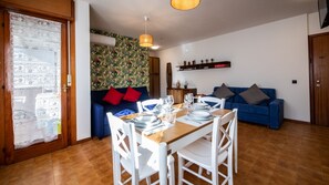 In-room dining - Italianway  - Susans 8 (Udine)