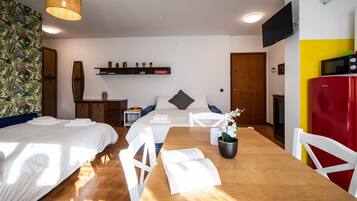 Studio Klasik | Area keluarga | TV