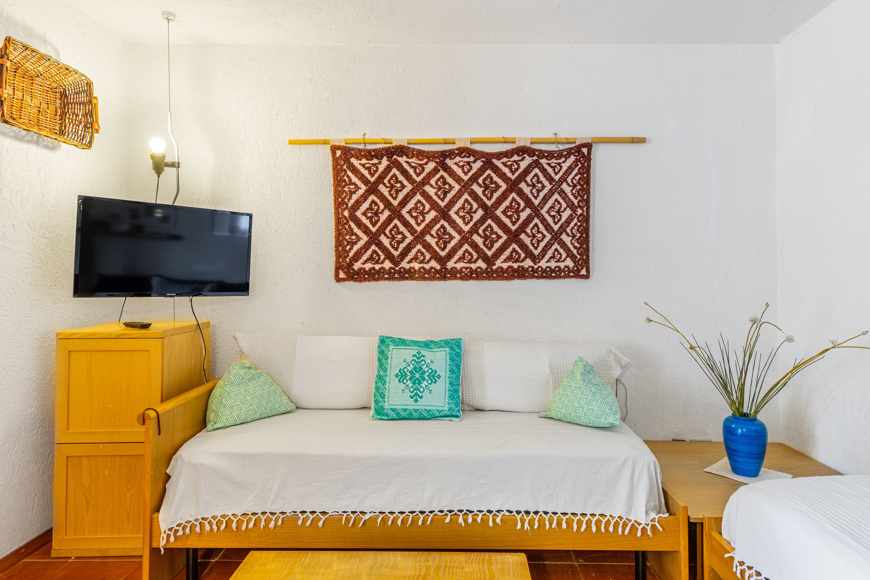 Holiday Apartment "Cugnana Verde" with Sea View, Shared Garden & Pool