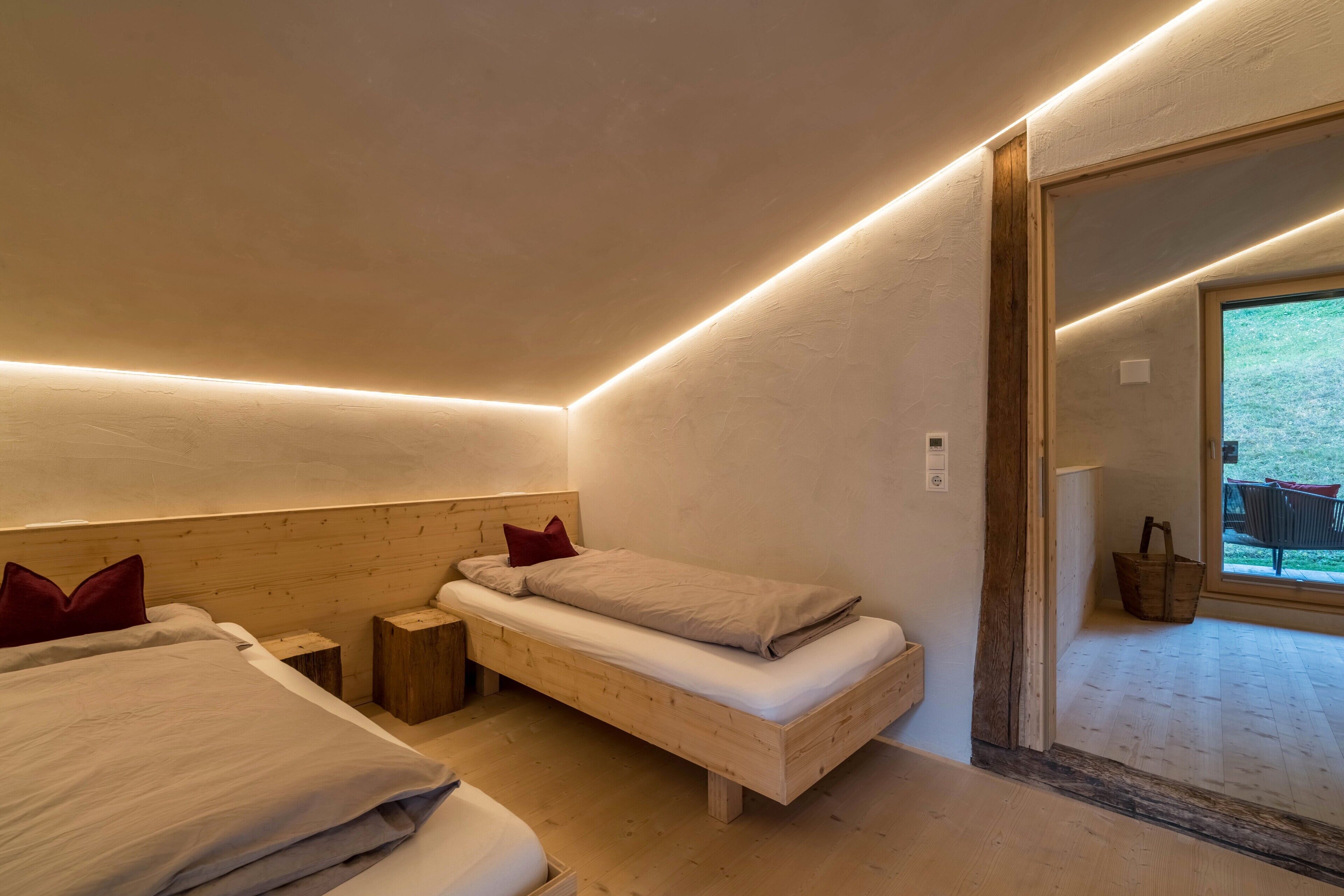 2 chambres, fer et planche à repasser, Wi-Fi gratuit, draps fournis