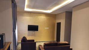 Suite – exclusive