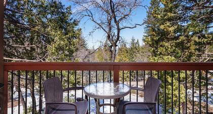 (B208) Loft Condominiums