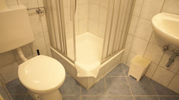 Comfort-Apartment | Dusche im Bad