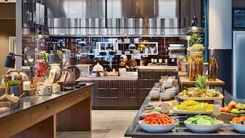 Free daily full breakfast