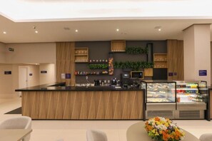 Dining - Comfort Suites Sao Jose do Rio Preto (São José do Rio Preto)