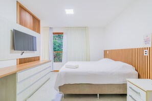 하우스 | 5 개의 침실, 각각 다르게 가구 비치, 노트북 작업 공간, 암막 커튼