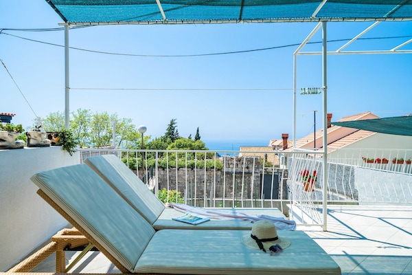 Apartment (One Bedroom Apartment 2) | Terrace/patio