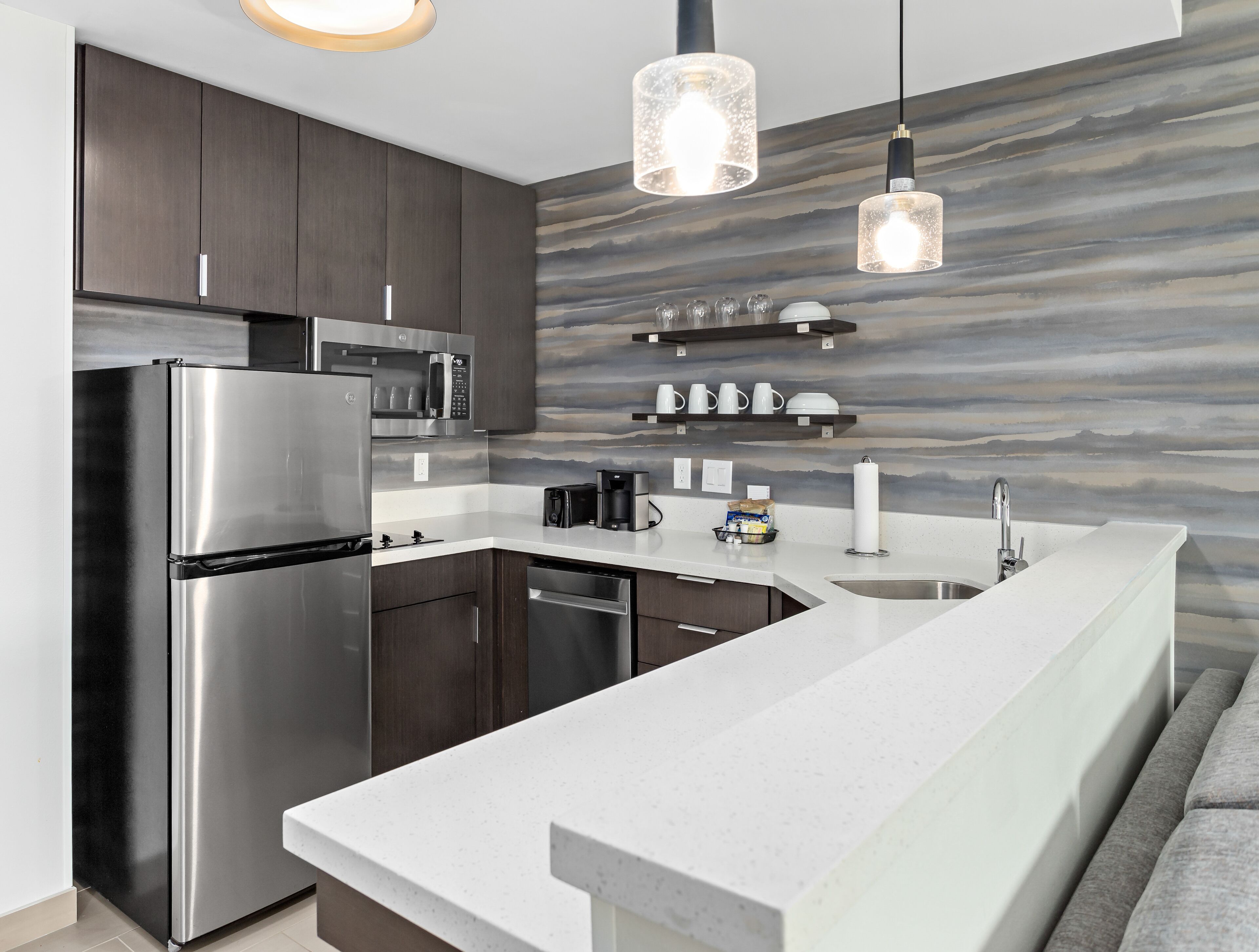 studio, multiple beds, non smoking | private kitchen | fridge, microwave, stovetop, dishwasher