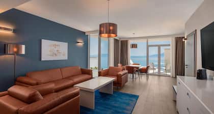 Hilton Rijeka Costabella Beach Resort & Spa