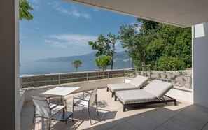 Deluxe Suite, 1 Bedroom (Beach) | View from room