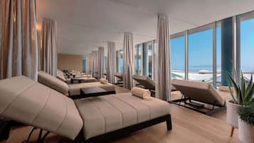 Salas de tratamiento para parejas, sauna y baño de vapor