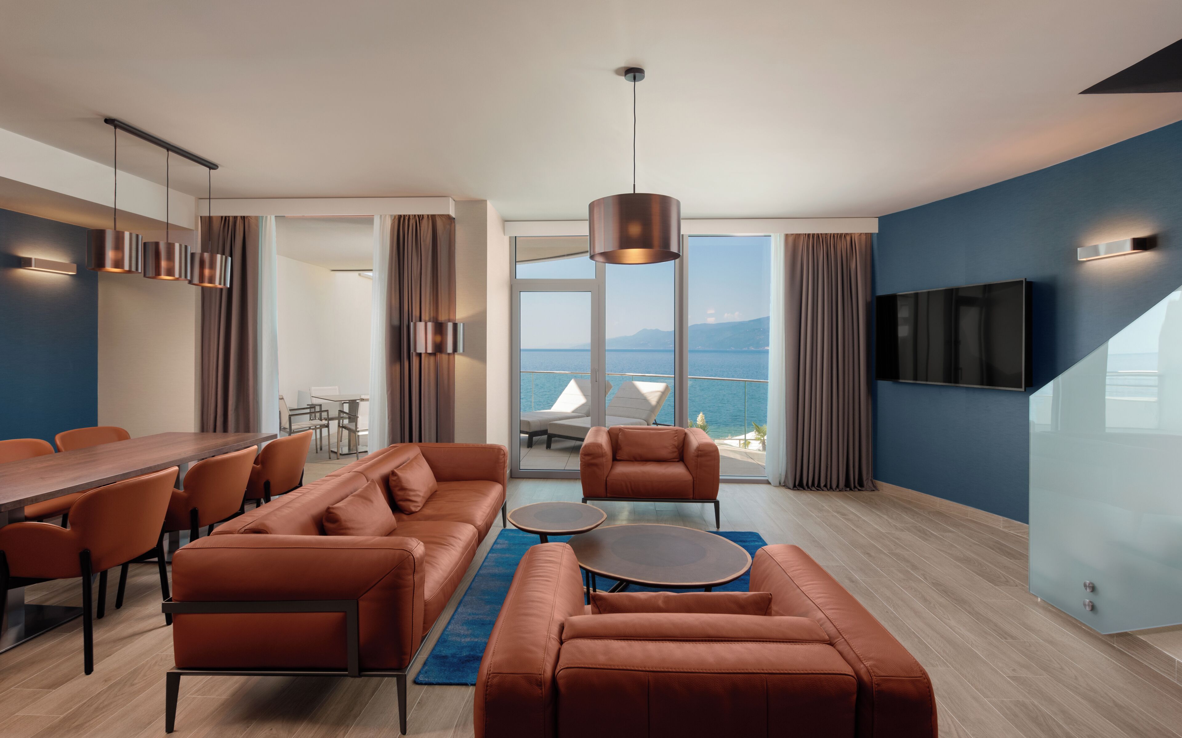 Villa, 3 Bedrooms | Hypo-allergenic bedding, minibar, in-room safe, laptop workspace
