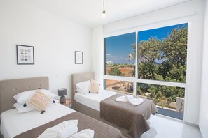 4 habitaciones y caja de seguridad en la habitación
