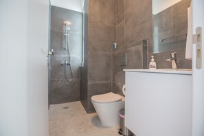 Dusche, Haartrockner, Handt ücher