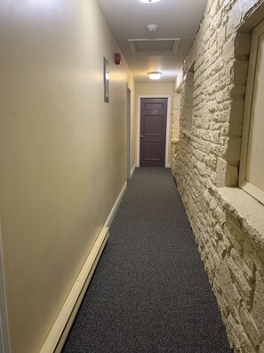 Interior - Furnished rental in central location with amazing view (Bracebridge)