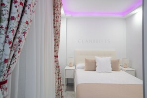 2 室のベッドルーム、WiFi