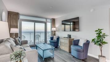 Een televisie en een dvd-speler