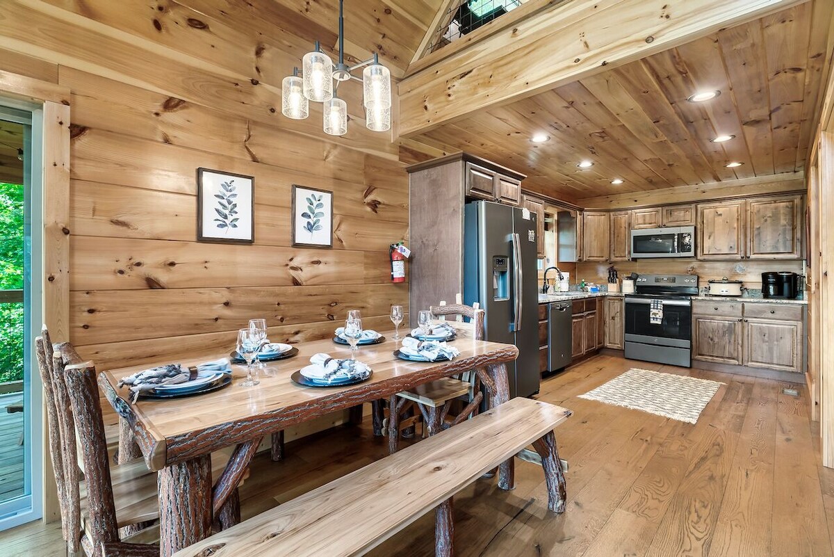Photo 66 of Luxury 3 King Suites Cabin, Mountain Views, FirePit, HotTub, Games, Pet friendly