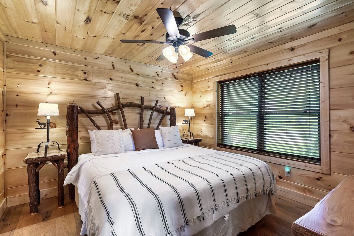 Photo 78 of Luxury 3 King Suites Cabin, Mountain Views, FirePit, HotTub, Games, Pet friendly
