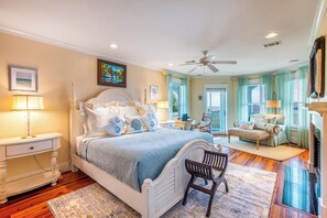 8 bedrooms, iron/ironing board, Internet, bed sheets - Pool, Ocean views, Pool Table and Game Room at this Beach Mansion! (Tybee Island)