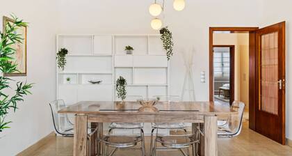 Stylish 2BR in Limpertsberg Near City Center