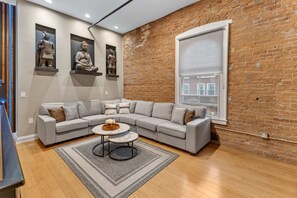 TV, offices