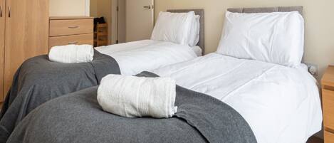 Leilighet | 2 soverom, strykejern/-brett, wi-fi (inkludert) og sengetøy