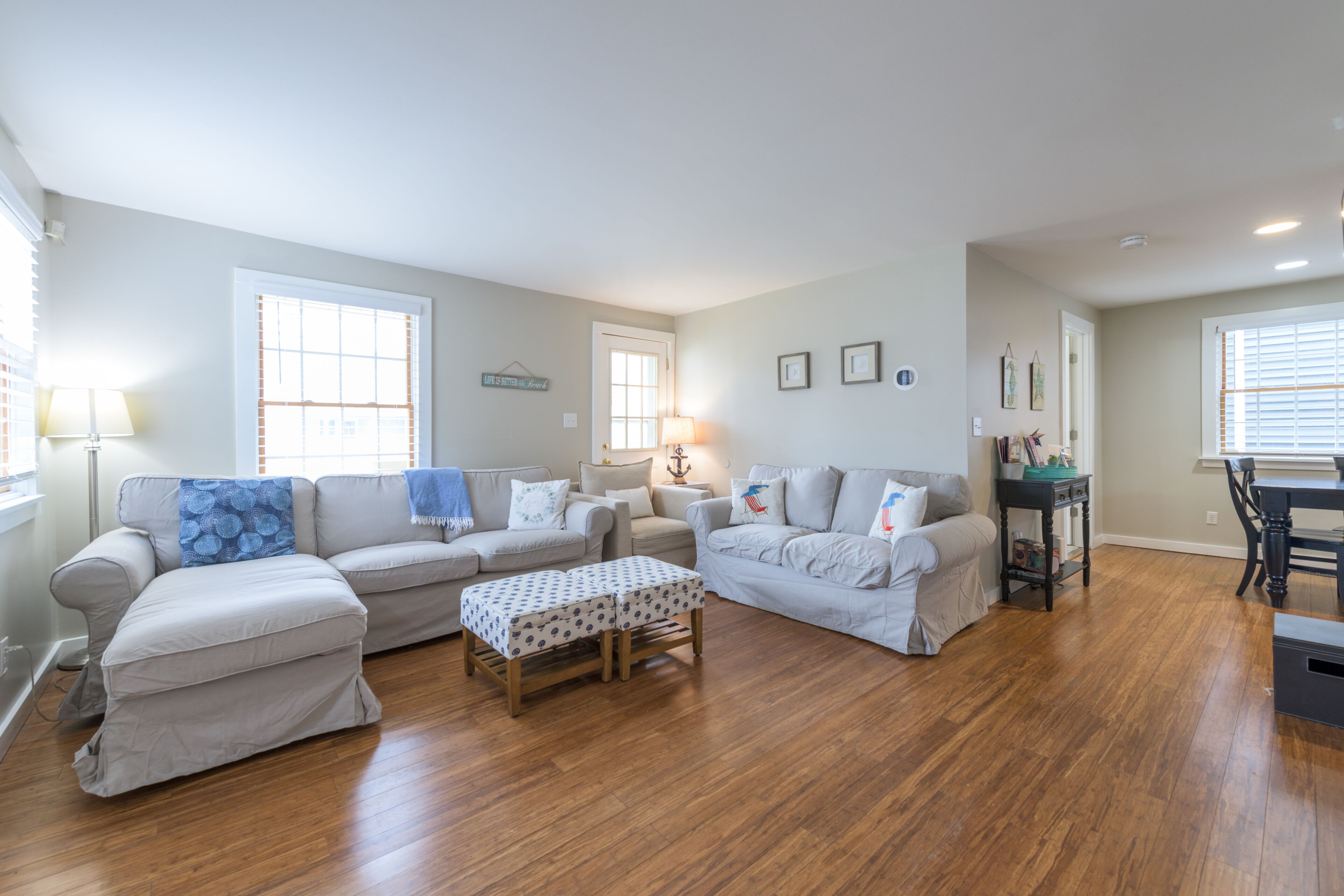 Firefly Cottage (formerly known as Castle Made of Sand) 3 bedroom 2 full bath