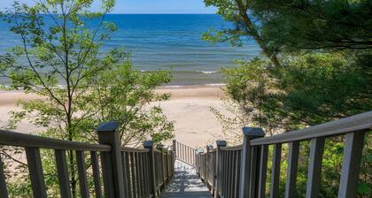 Gebhard Chalet - Charming, private, beachfront chalet nestled in a wooded dune on Lake Michigan