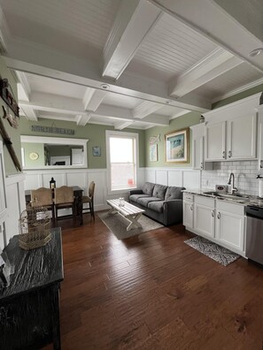 TV - Harbor View at the Colonial - Condo overlooking Black River, walking distance to beach and downtown (South Haven)