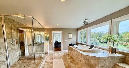 Ultimate Family Retreat:10-Acre, Heated Pool, Hot Tub & More
