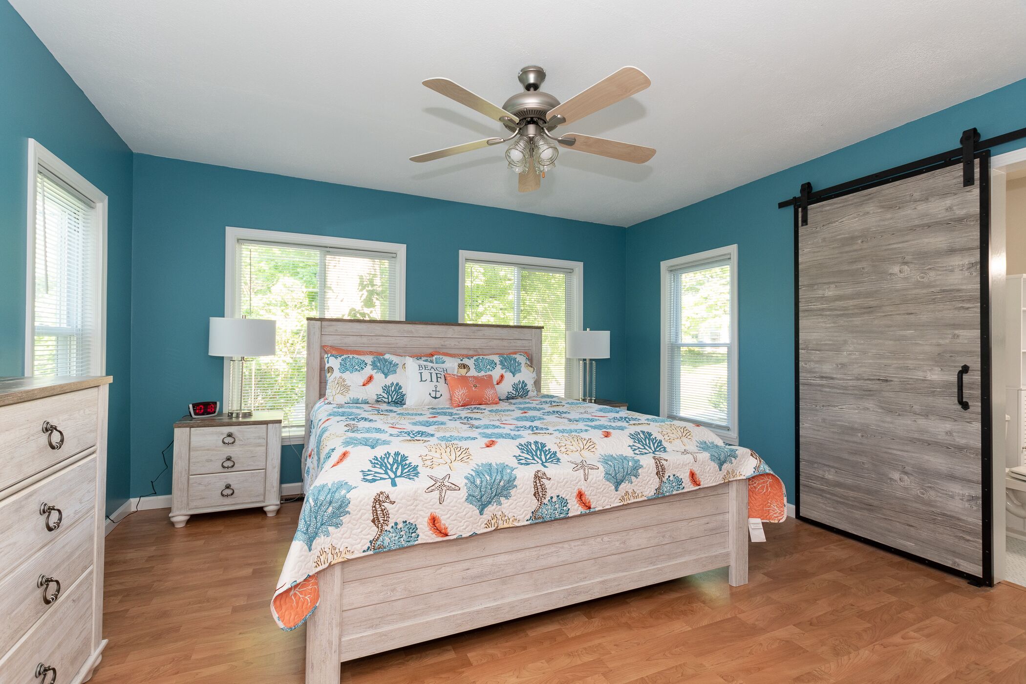 Beautiful vacation rental located 6 blocks from Lake Michigan and Kids Corners Park!