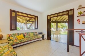 Hus | Vardagsrum | 40-tums tv med digitalkanaler