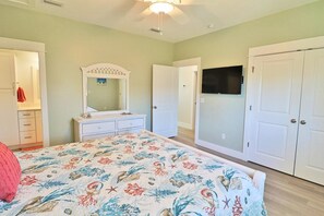 3 bedrooms, WiFi, bed sheets - CATCH ME BY THE SEA, SINGLE LEVEL, GREAT LOCATION, CLOSE TO BEACH! (Mexico Beach)