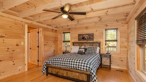 Cabin, Multiple Beds, Fireplace - Smoky Retreat (Gatlinburg)