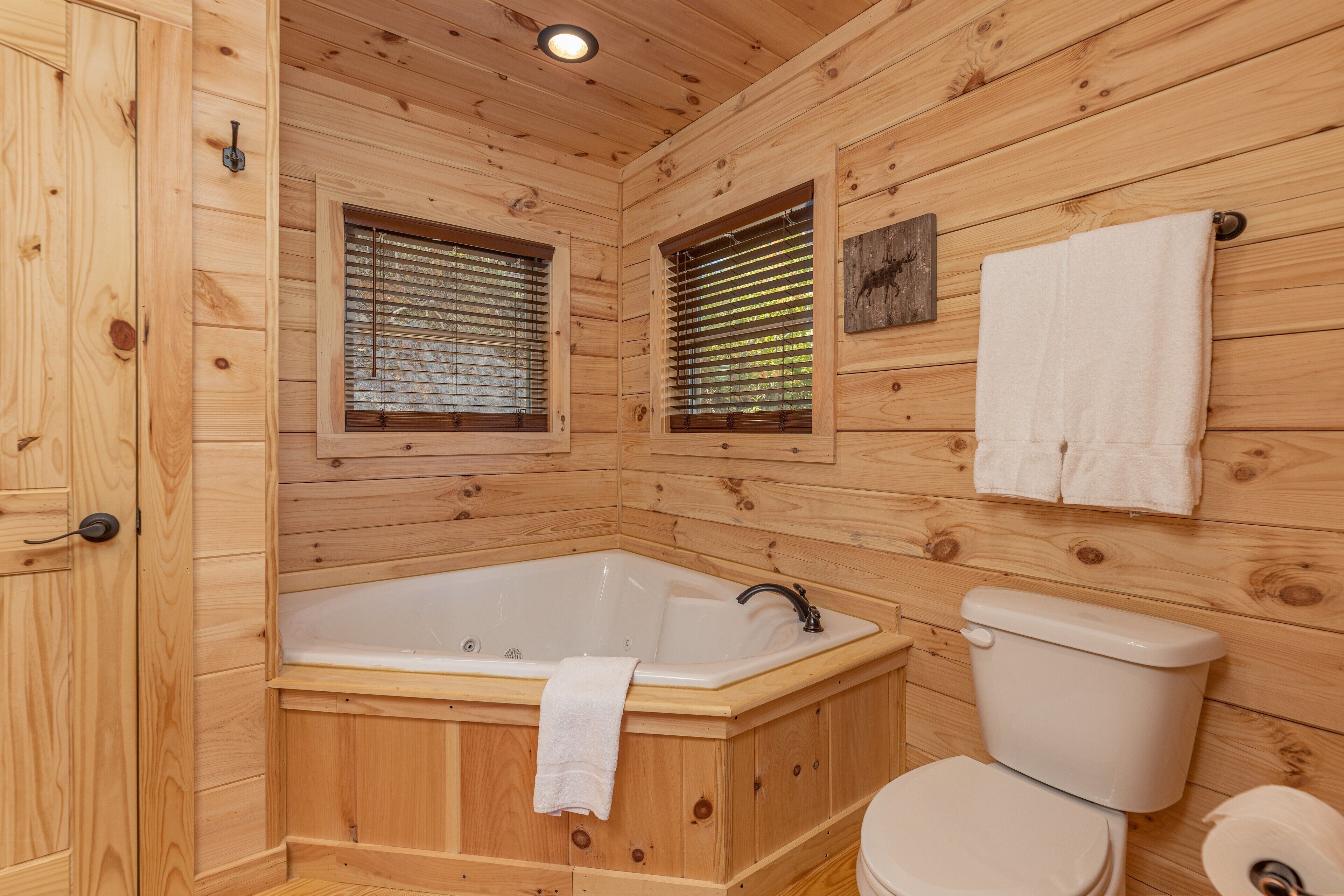 Baita, letti multipli, caminetto | Bagno | Vasca idromassaggio, set di cortesia firmato, asciugacapelli
