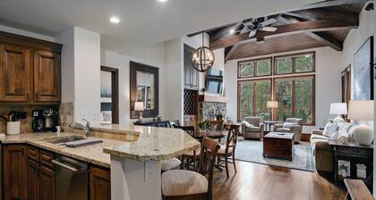 Arrowhead Village Condo - 206 Seasons Lodge