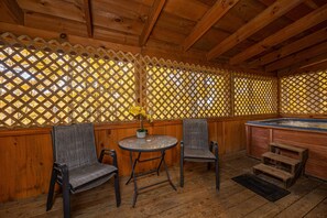 Bain à remous intérieur