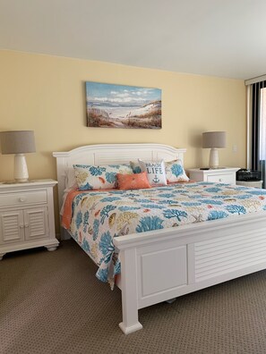 2 bedrooms, desk, iron/ironing board, travel cot